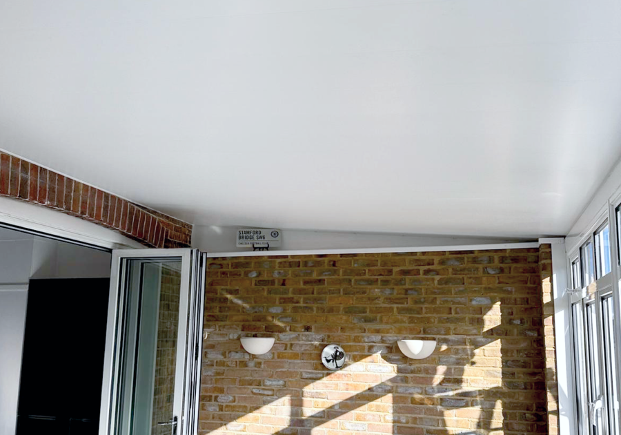 Plain matt Internal insulated Ceiling